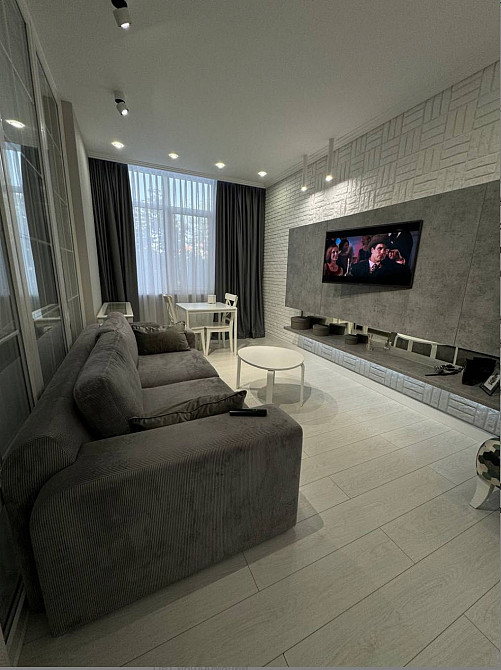 ЖК "19 Жемчужина", 53 метра, с ремонтом и мебелью. Одесса - изображение 1