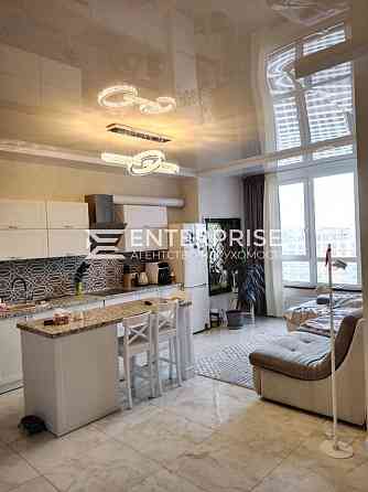 Продаж 2к квартири з ремонтом біля метро Лівобережна Київ