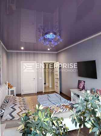 Продаж 2к квартири з ремонтом біля метро Лівобережна Київ