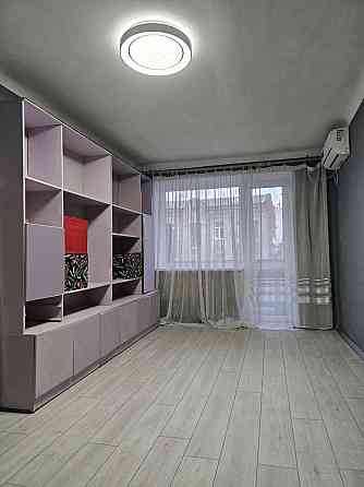 Сдам 1 к квартиру центральный район Дніпро