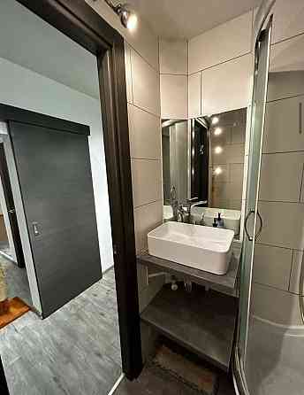 Продаж 2 к. квартири з новим ремонтом і мінімальним оформлення Буча