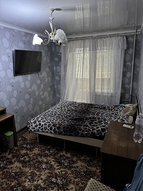 . Продам 3х комнатную квартиру на 4 микрорайоне. Дом 36а Лозовая - изображение 1