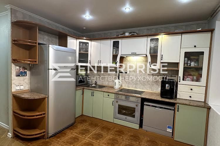 Продаж 2к. квартири з ремонтом, вул. Кавказька, Солом'янський р-н Київ - зображення 5