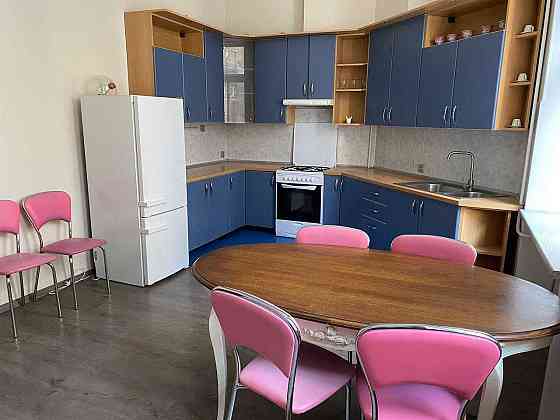 3 к на Дерибасовской Одесса