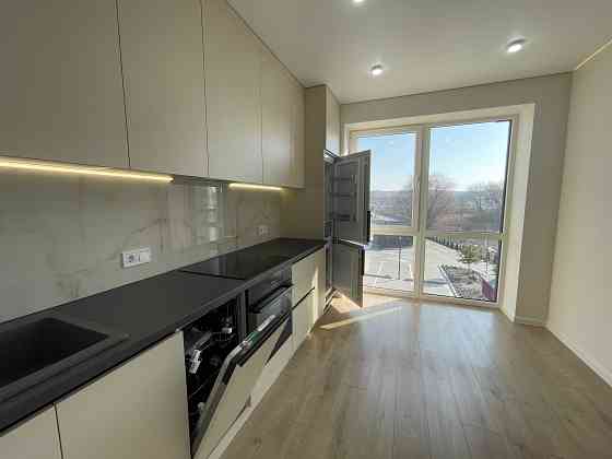 Продам затишну світлу однокімнатну квартиру D Ровно