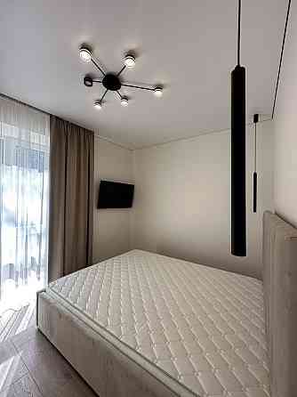 Продаж 1,5 кімнатної квартири в новобудові з дизайнерським ремонтом Ужгород