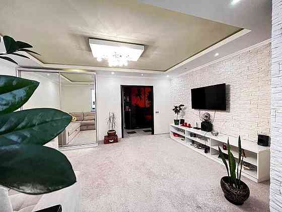 Продаж! 2 кімнатна квартира з РЕМОНТОМ, меблями, технікою Івано-Франківськ