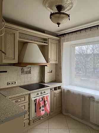 Продам квартиру 46кв м з авторським ремонтом 12 квартал 