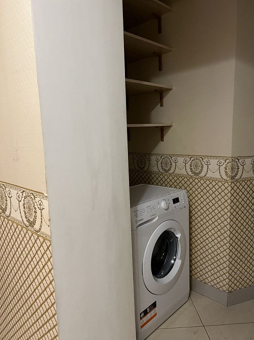 Продам квартиру 46кв м з авторським ремонтом 12 квартал  - зображення 3