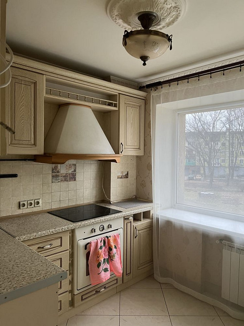 Продам квартиру 46кв м з авторським ремонтом 12 квартал  - зображення 6