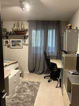 3 кімн Центр Ямська 35, метро Палац Украіна -11 хв Київ