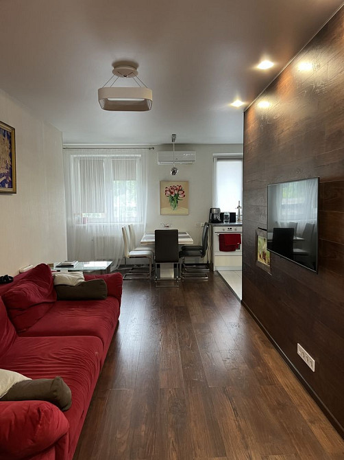 3 кімн Центр Ямська 35, метро Палац Украіна -11 хв Київ - зображення 1