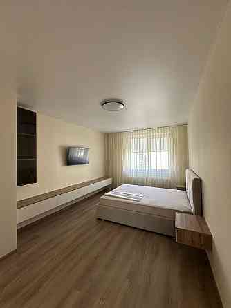 Здається 1 к квартира, новий ремонт, меблі, перша оренда Каменец-Подольский