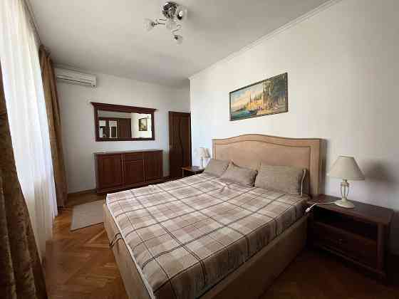 Квартира на Печерську 3 кімнати Київ