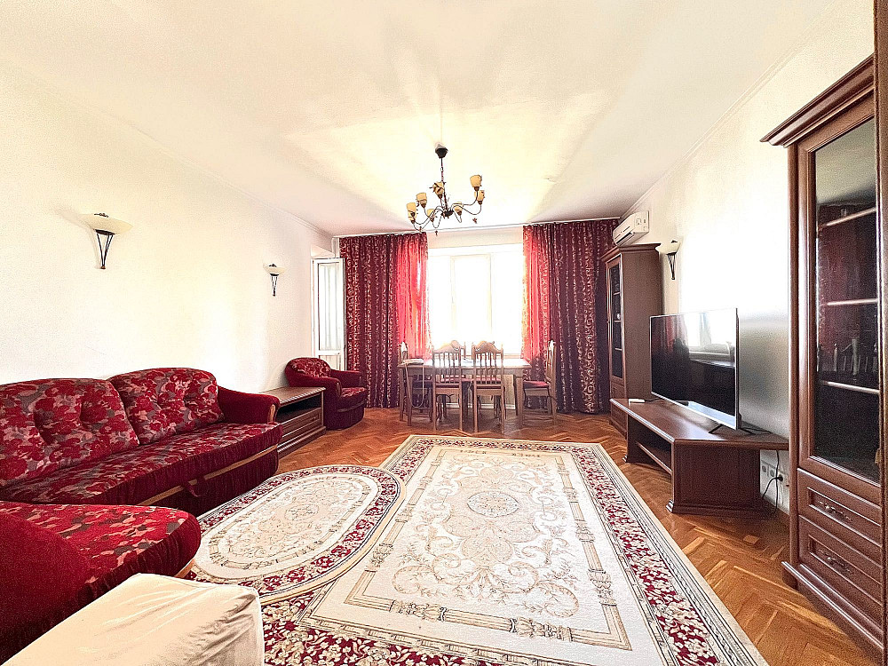 Квартира на Печерську 3 кімнати Київ - зображення 2