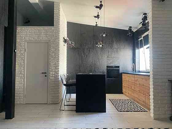 Оренда 1кім квартири в ближньому центрі,новобудова-17тис грн Львов