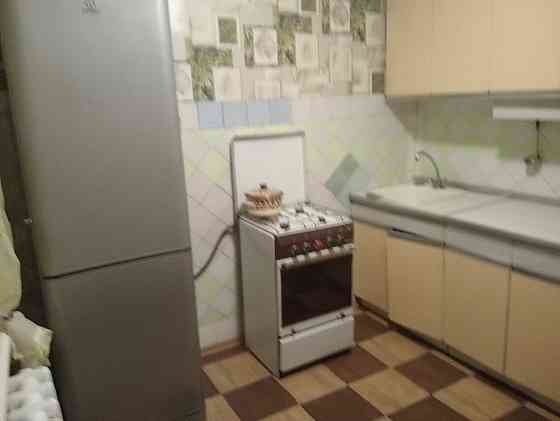 Терміново здається 2-хкімнатна квартира.Центр. Хмельницкий