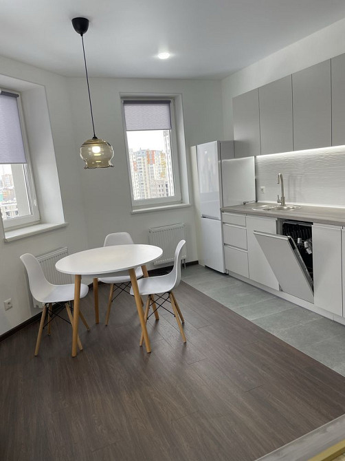 Аренда 2 к квартира Левада-2 ул Заливная, 8А ст м Гагарина Харків - зображення 1