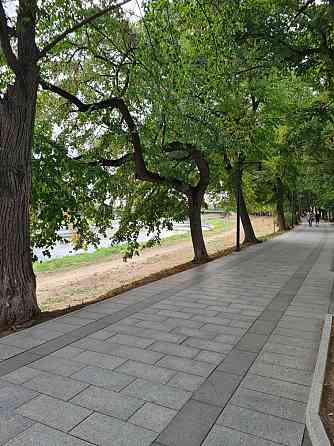 Здається в оренду  кв-ра в елітному ЖК ДРІМ СІТІ з панорамним видом Ужгород