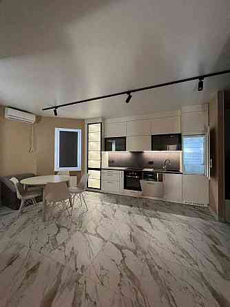 Стильна 2-кімнатна квартира чекає на свого щасливого орендаря! Ровно