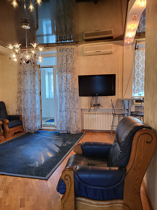 Аренда 2 х комн. кв Центр Города/ Бульвар Шевченко / дом кирпичный/ Запоріжжя - зображення 2