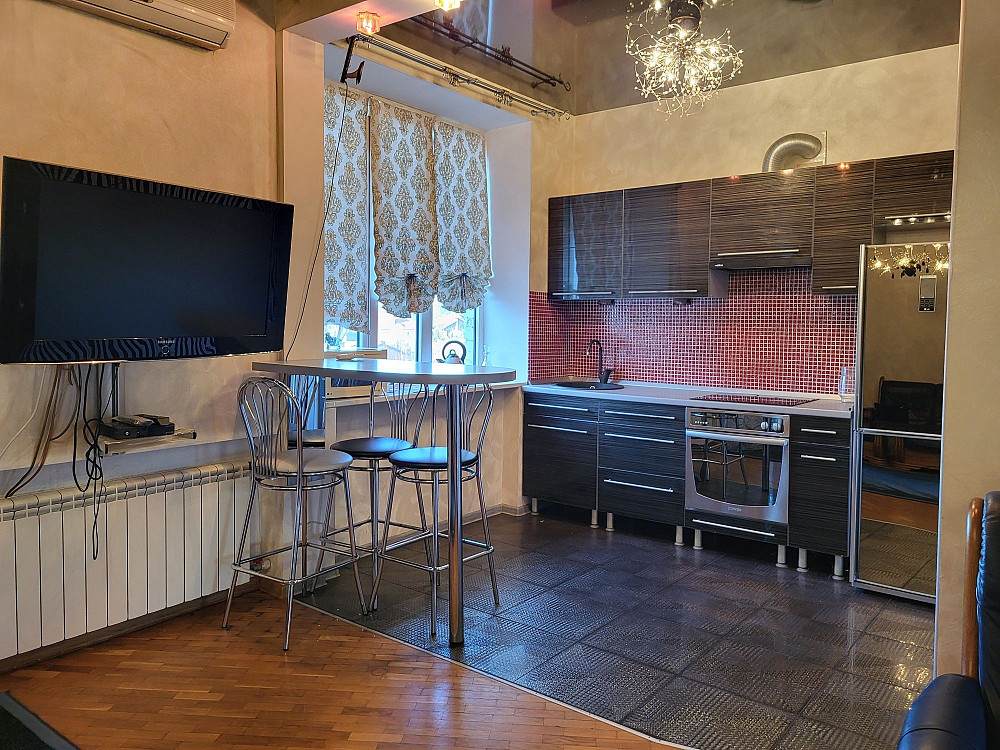 Аренда 2 х комн. кв Центр Города/ Бульвар Шевченко / дом кирпичный/ Запоріжжя - зображення 1