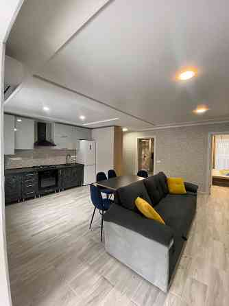 Здам повністю НОВУ квартиру в центрі міста Кропивницкий