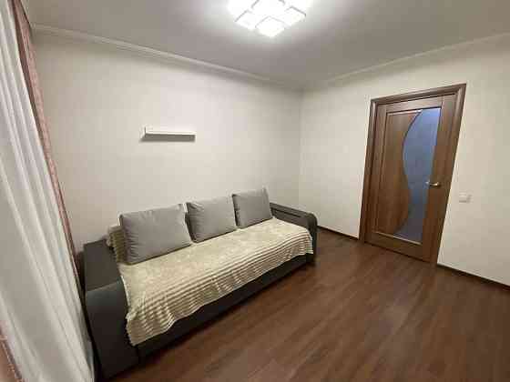 Власник Здам 2 кімнатну квартиру з меблями і технікою Озерна Хмельницкий