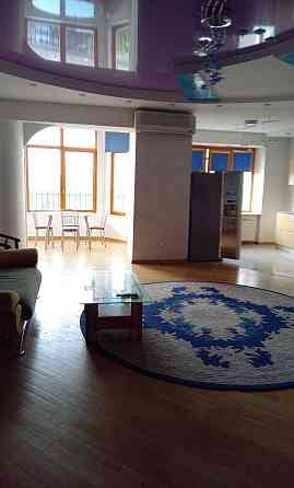 Аркадия\Генузская аренда 2спальни и кухня-студия квартира 134м Одесса