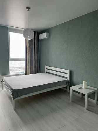 Здам 1 кімнатну квартиру Проспект науки 58 в власник деміївська Київ