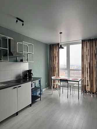 Здам 1 кімнатну квартиру Проспект науки 58 в власник деміївська Київ