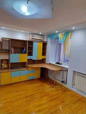 Оренда 4-х кімнатної квартири в центральній частині міста. Черкаси