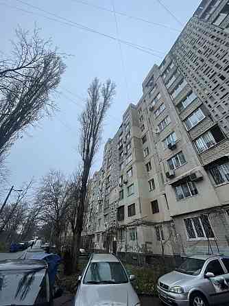 Сдам трехкомнатную квартиру на ул Королева / рынок Южный Одесса