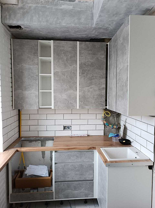 ЭКСКЛЮЗИВ !!! Продам 2 комнатную сталинку  7 минут от м.Университет Харків - зображення 6