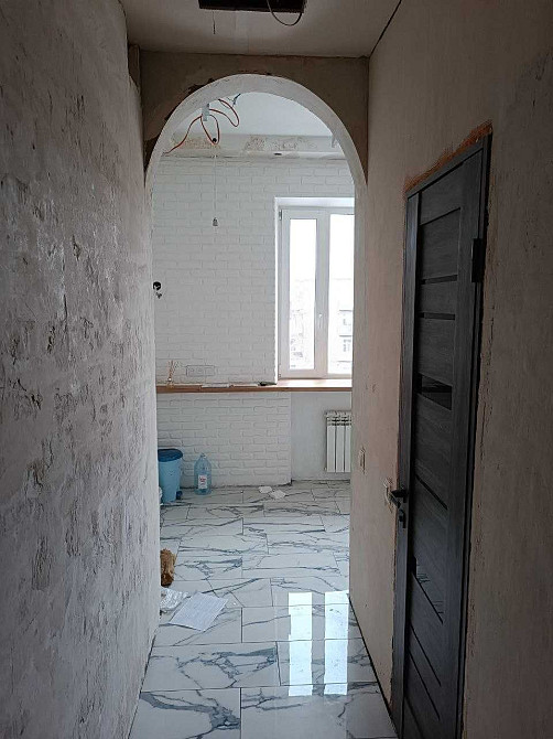 ЭКСКЛЮЗИВ !!! Продам 2 комнатную сталинку  7 минут от м.Университет Харків - зображення 7