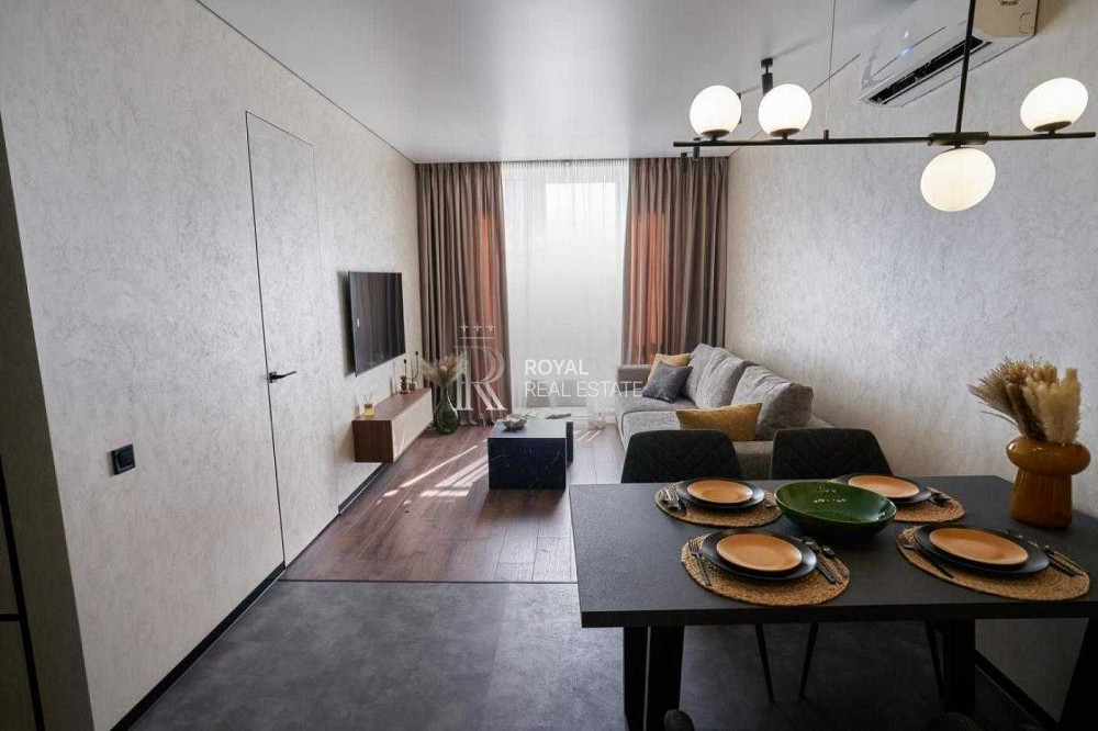 Продажа квартиры Киев Варшавский Плюс 46 м² 1 комната Дисконт Київ - зображення 2