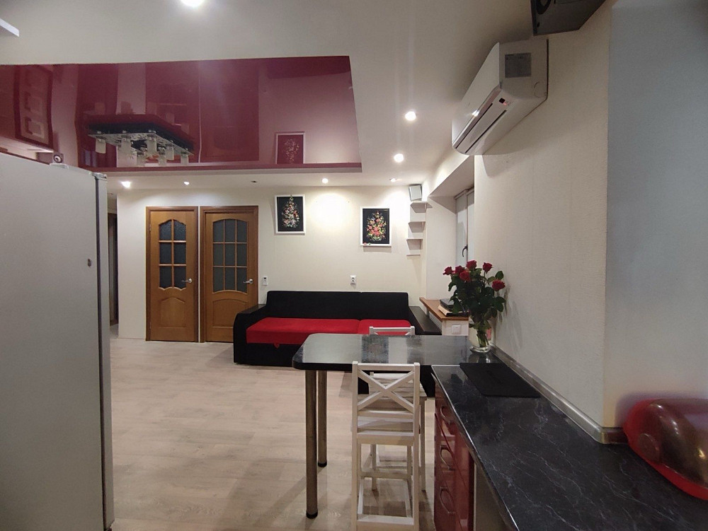 Трехкомнатная квартира в Приднепровске Старые Кодаки - изображение 3