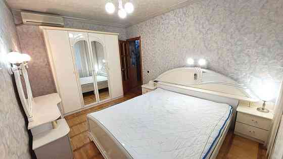 Здам трьох кімнатну квартиру вул.Робоча(центр, парк, метро, маркет) Днепр