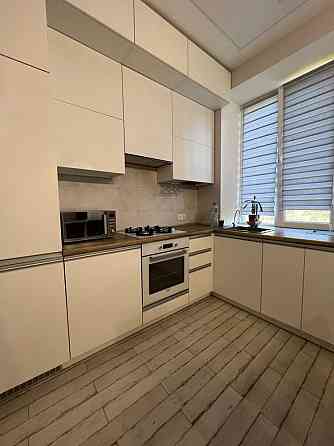 Аренда 2кв , на Соцгороде ( ул Степана Тильги ) Кривий Ріг