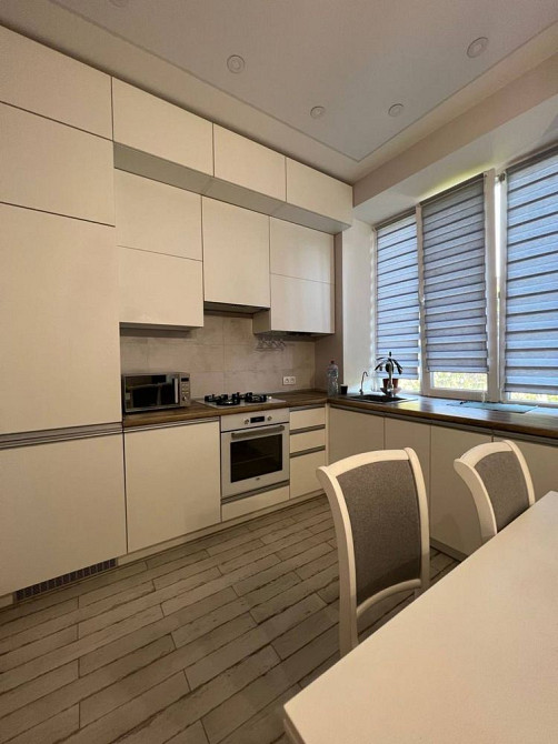 Аренда 2кв , на Соцгороде ( ул Степана Тильги ) Кривий Ріг - зображення 4