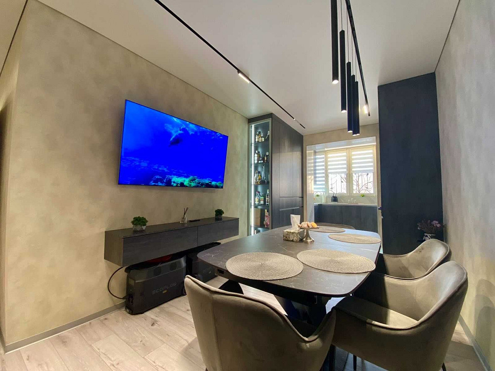 Шикарная двухкомнатная квартира с дорогим ремонтом в Премьер Хаусе. Миколаїв - зображення 2