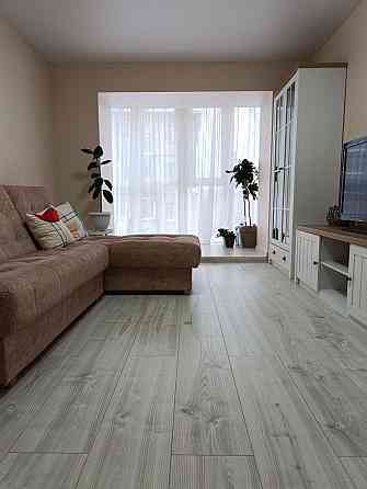 Продам двокімнатну квартиру пр. О. Поля - Кірова Дніпро