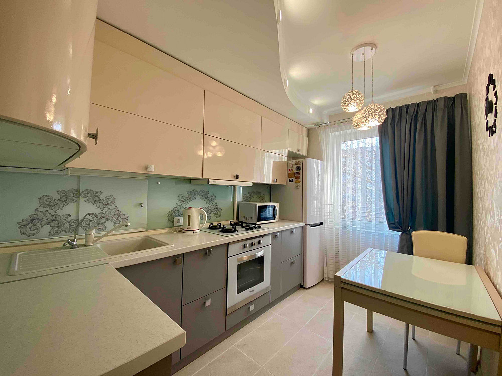 Трехкомнатная квартира с ремонтом, автономкой, мебелью и техникой. Миколаїв - зображення 1