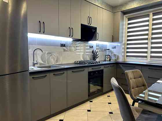 Затишна 3-кімнатна квартира з ремонтом та автономним опаленням! Біла Церква