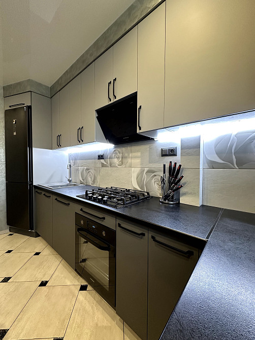 Затишна 3-кімнатна квартира з ремонтом та автономним опаленням! Белая Церковь - изображение 2