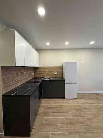 Видова квартира студія з усім необхідним у новому ЖК з генератором Київ