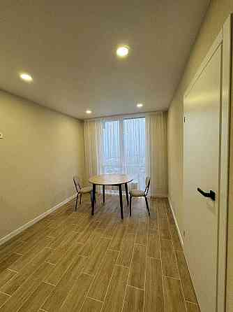 Видова квартира студія з усім необхідним у новому ЖК з генератором Київ