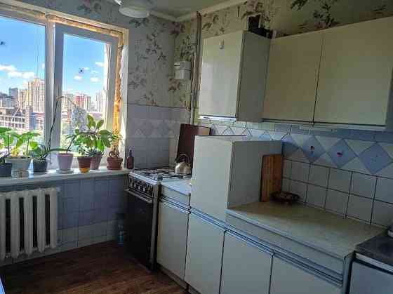 Довгострокова оренда однокімнатної . вул. Татарська,3/2 Київ