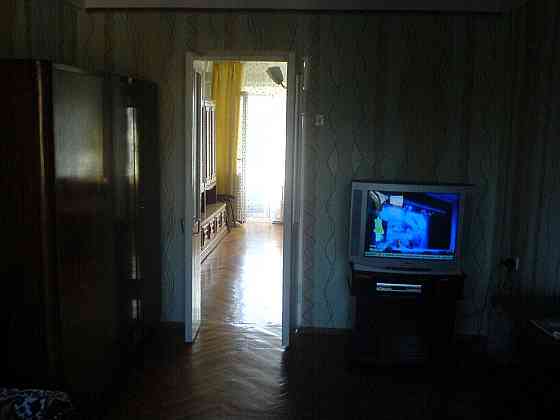 Сдам 2-комнатную квартиру от собственника возле  метро Дарница Київ