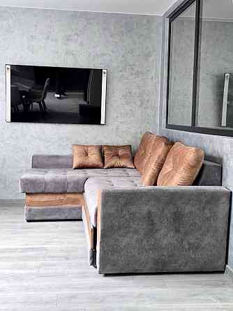 ПЕРША ЗДАЧА! ТЦ Майдан! (КУХНЯ-СТУДІЯ+ 2 СПАЛЬНІ), все нове, роб.місце Чернівці